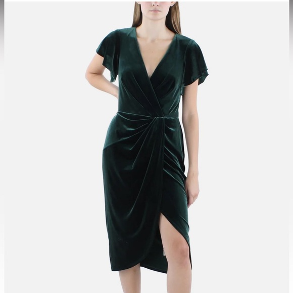 Ralph Lauren Dresses & Skirts - Ralph Lauren Velvet Green Wrap Dress NWT Size 8
